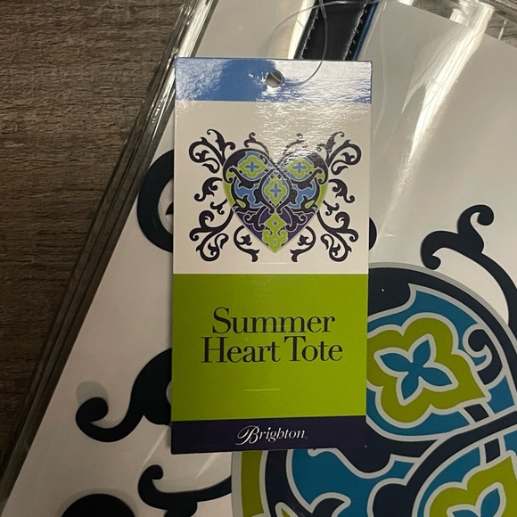 NWT Brighton Summer Heart Tote - Picture 2 of 3